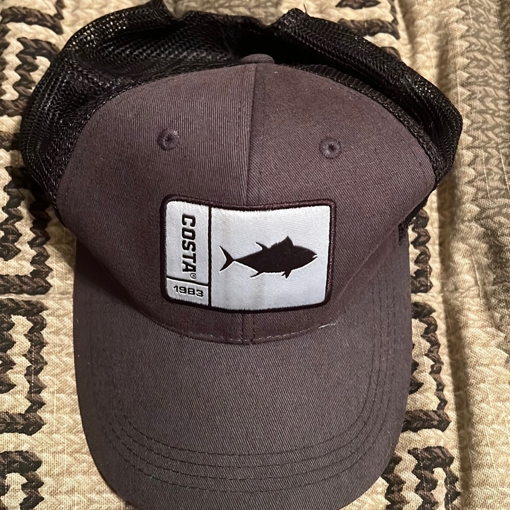 Costa hat